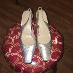 Shoes ( Karen Scott )